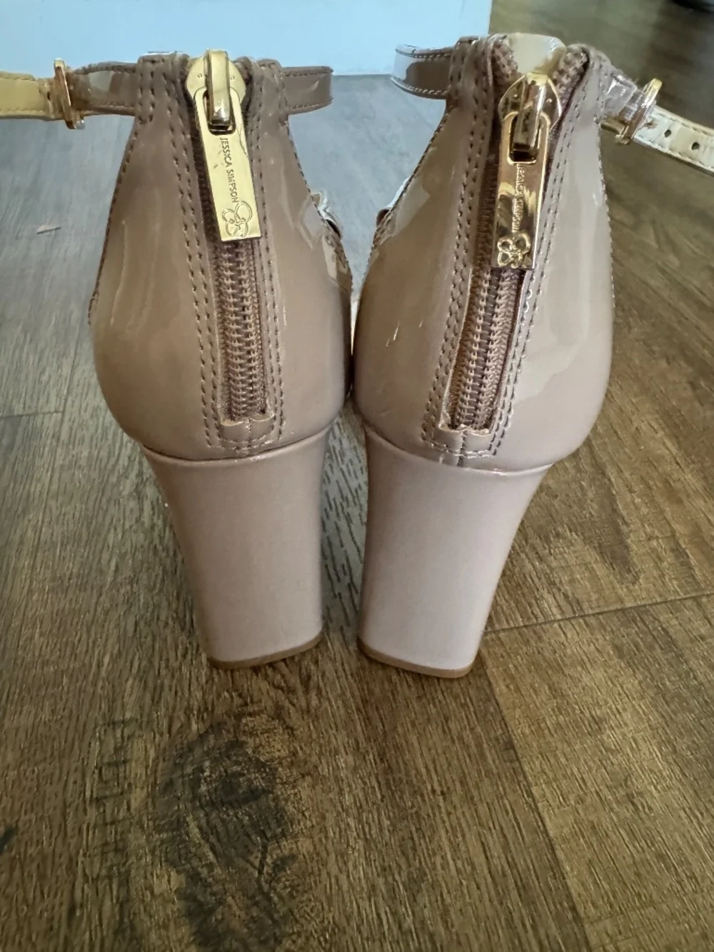 Jessica Simpson Nude Patent Crisscross Ankle Strap Block Heels